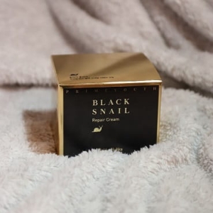 Holika Holika Nawilżający krem do twarzy z ekstraktem ze śluzu czarnego ślimaka, Prime Youth Black Snail Repair Cream 50ml