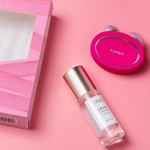 FOREO Zestaw Skincare Secrets: BEAR + SERUM SERUM SERUM 30 ml