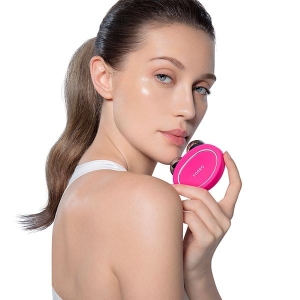 FOREO Zestaw Skincare Secrets: BEAR + SERUM SERUM SERUM 30 ml