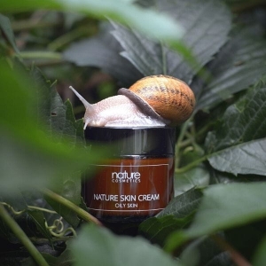 Nature Cosmetics Krem z naturalnym śluzem ślimaka do skóry tłustej i mieszanej 60g