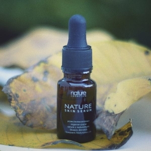 Nature Cosmetics Nature Skin Serum żel z naturalnym śluzem ślimaka i kwasem hialuronowym 10g