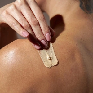 MASH Nawilżający mus Glow Story 120 ml