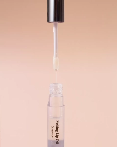 Dr.HEDISON Nawilżający olejek do ust z efektem wygładzenia